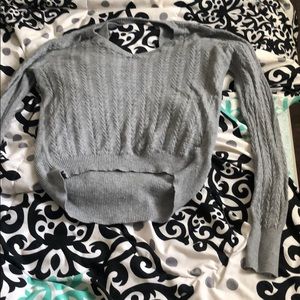 long sleeve cropped shirt